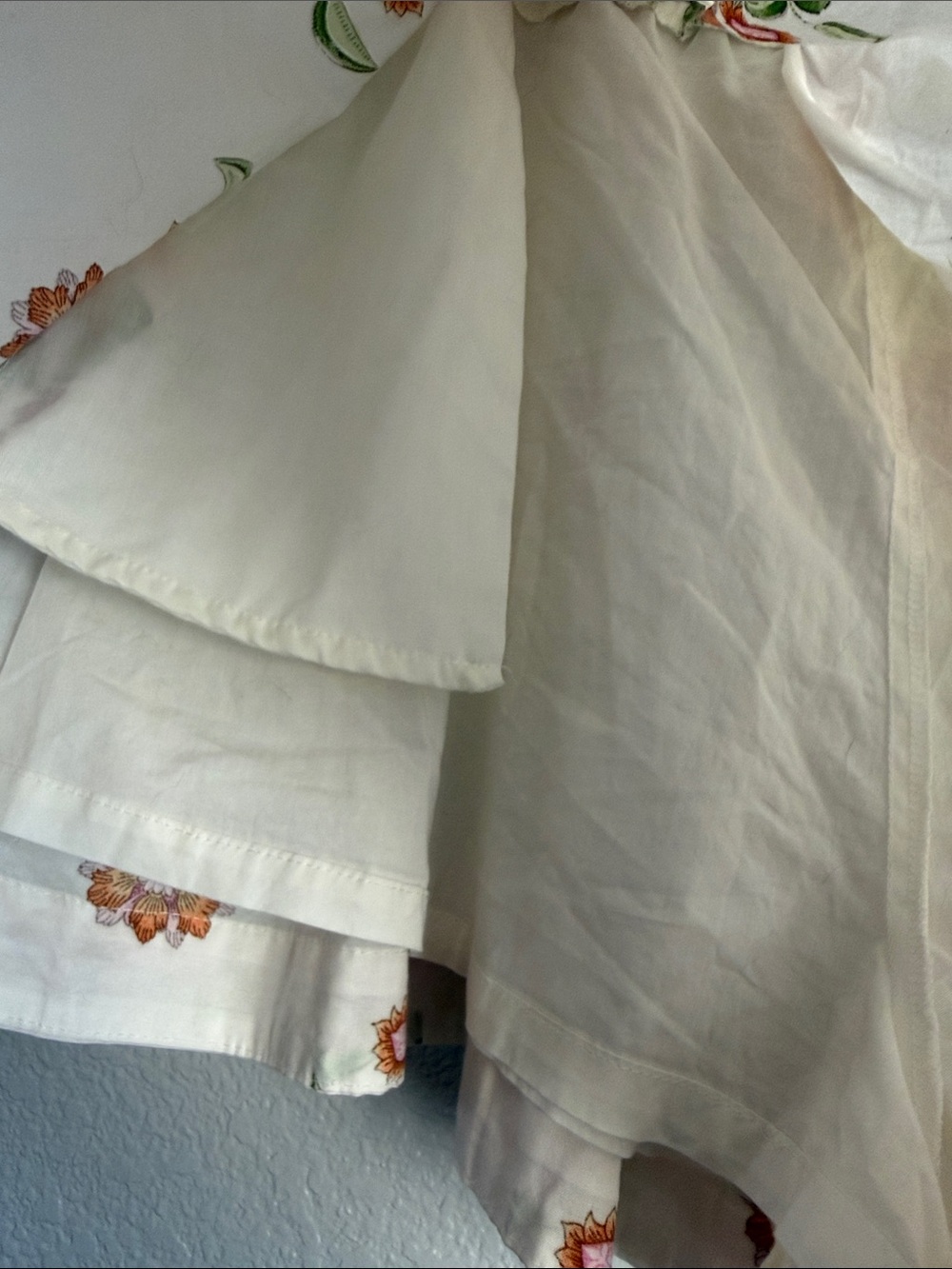 Old Navy White Floral Skort with Pink Hem and Orange Blooms - Picture 4 of 9